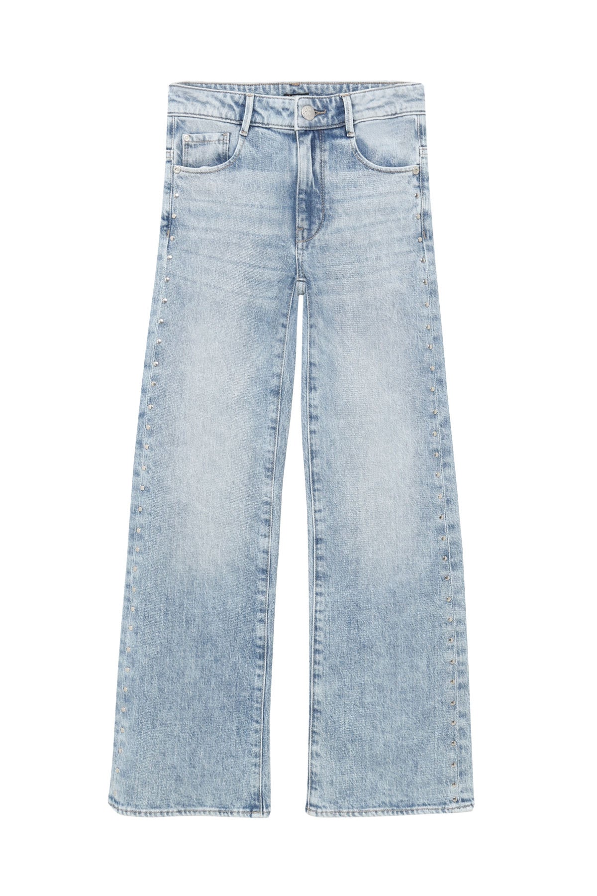Wide Fit Studs