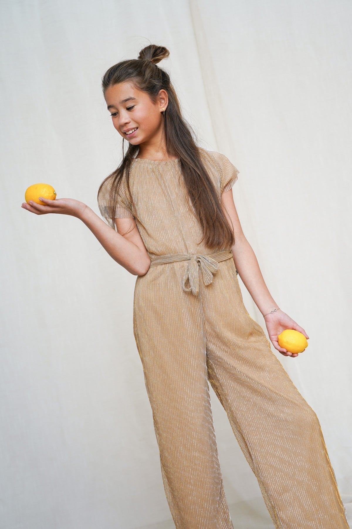 Bellu Flo girls plisse metallic jumpsuit without closure