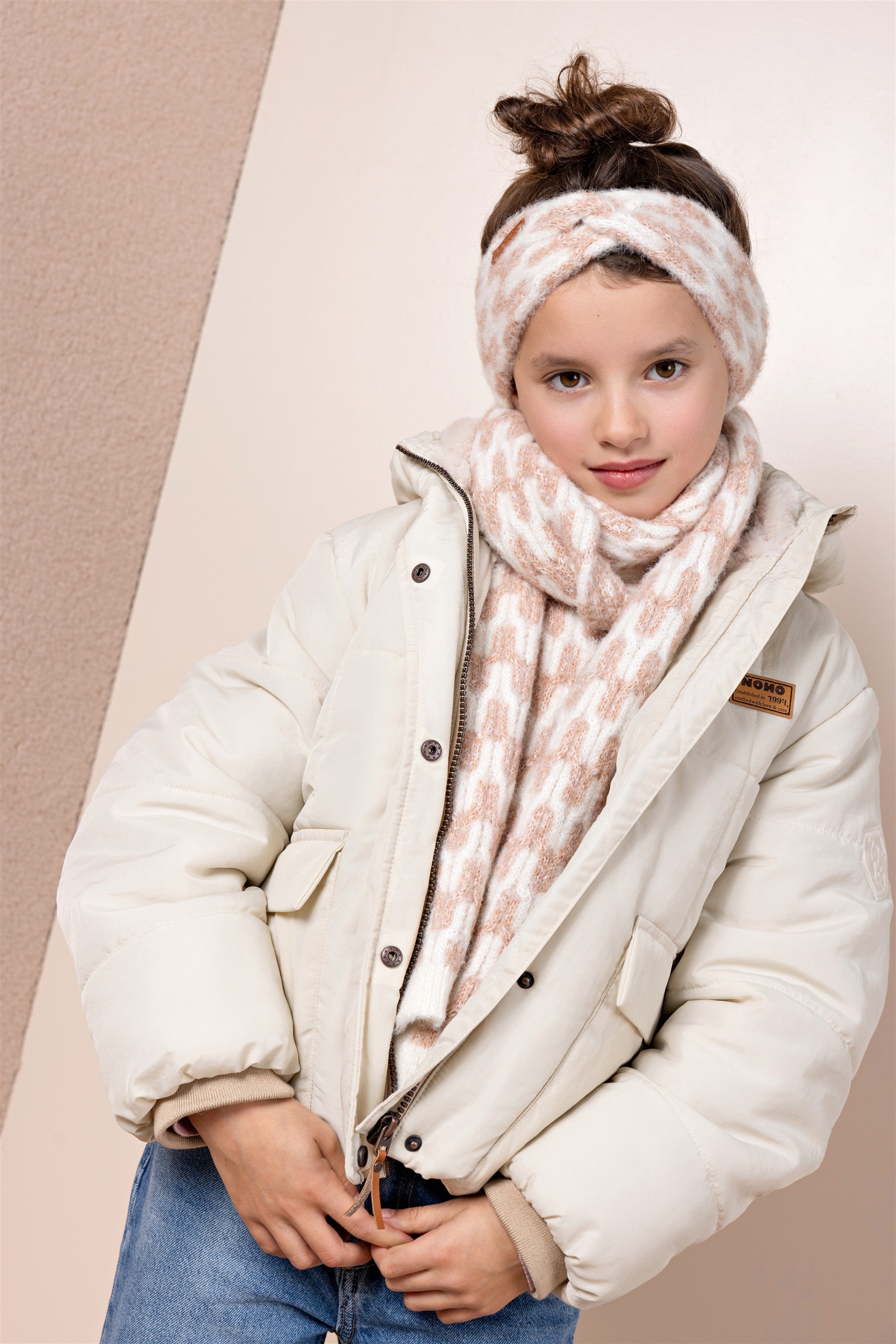 Backy Short hooded Girls Winterjacket