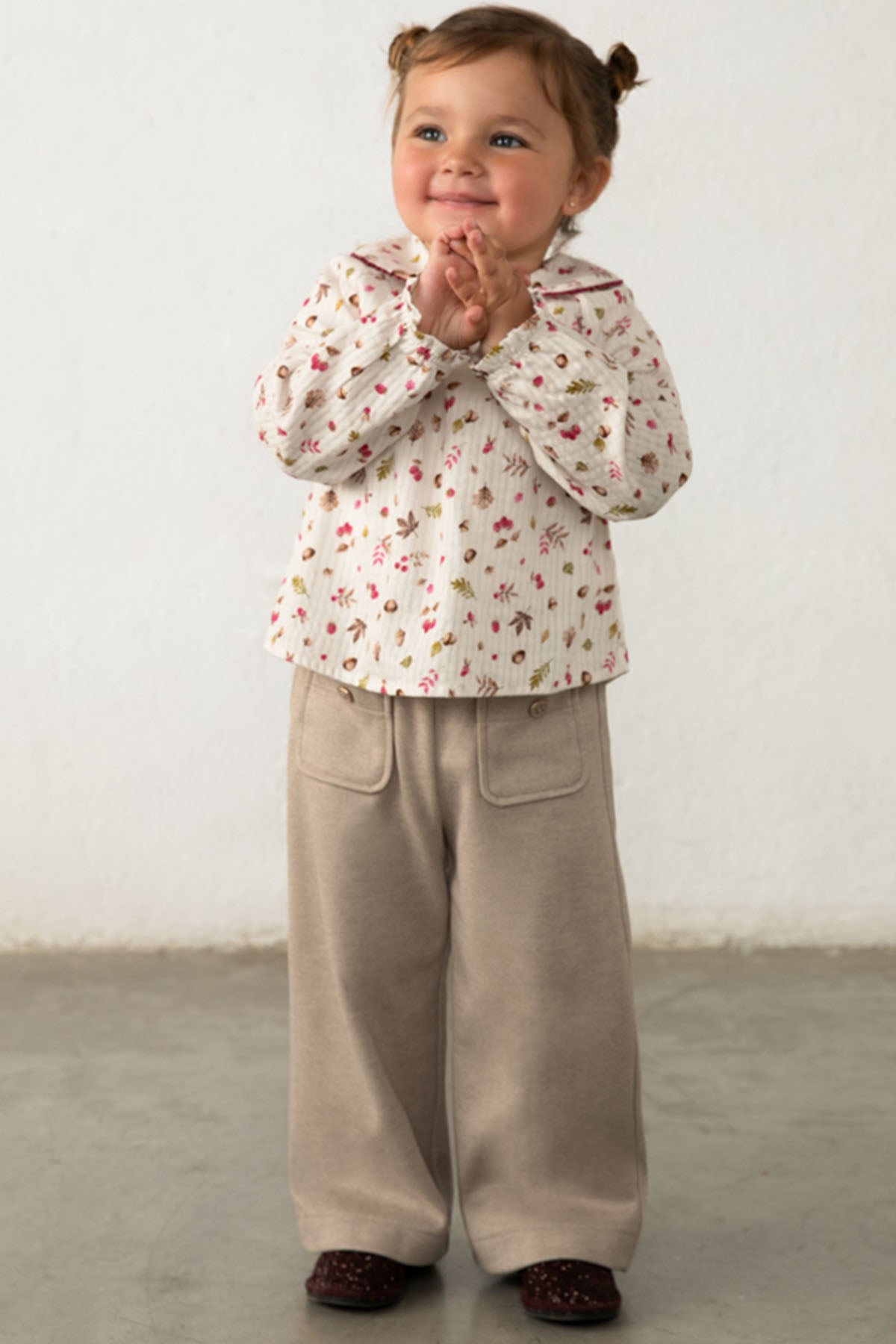 Twill knit trousers
