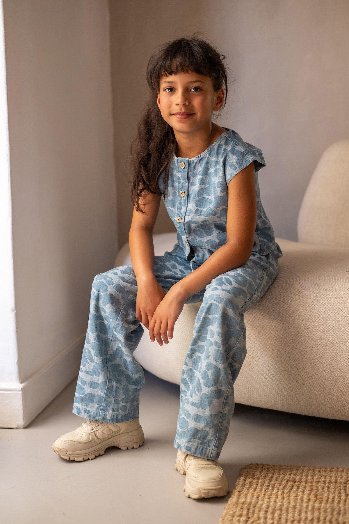 Clara Flo girls chambrey knotted top with CF closure