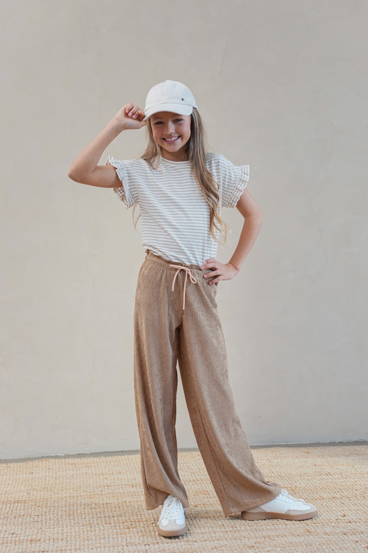 Fenna Flo girls satin plissé pants