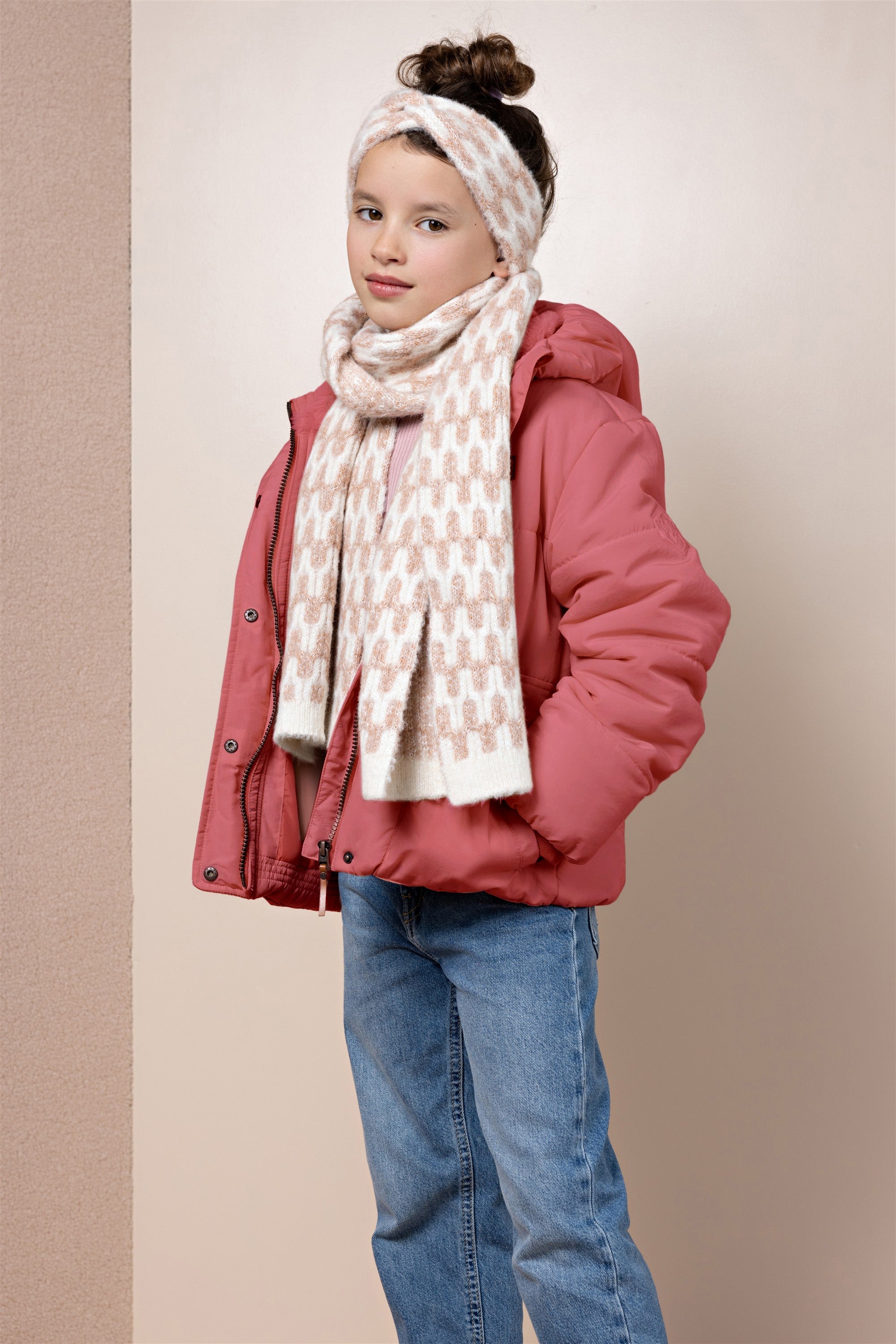 Backy Short hooded Girls Winterjacket