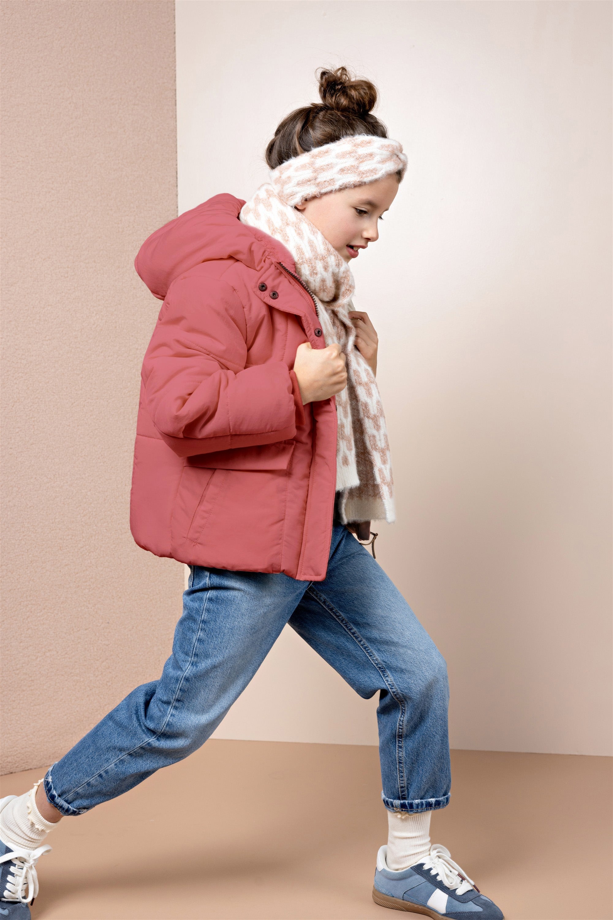 Backy Short hooded Girls Winterjacket