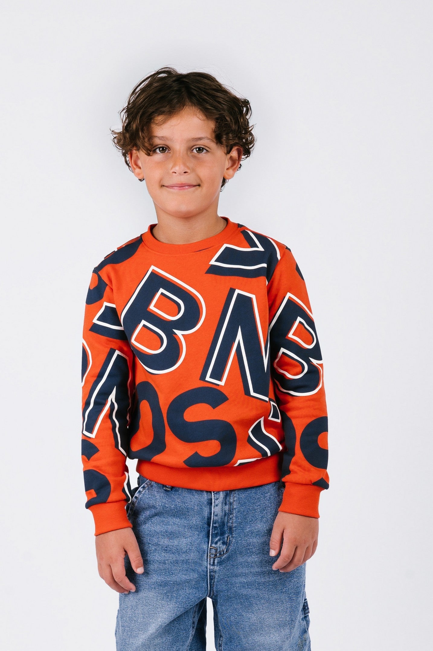 Scott B.Nosy boys printer sweater rood