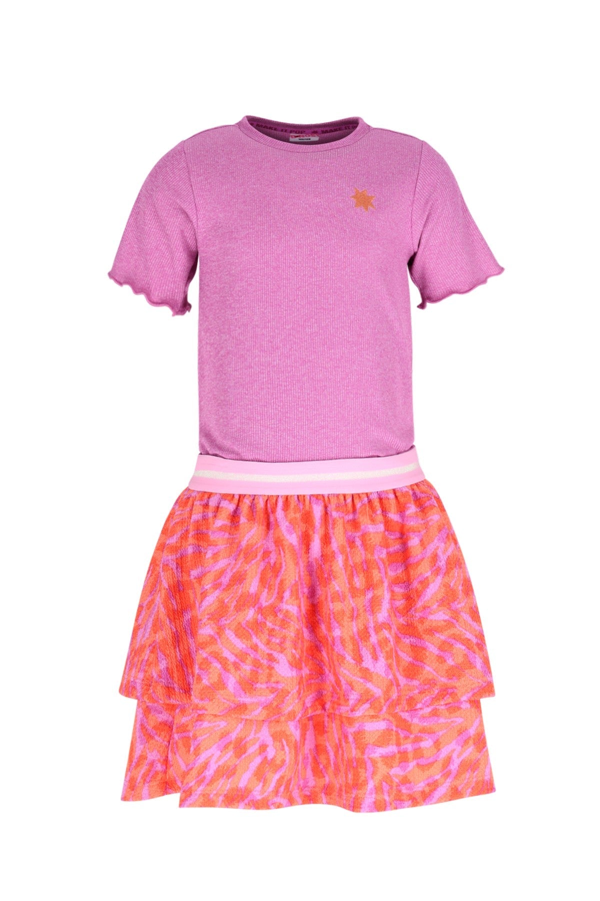 B.Nosy girls dress Dori